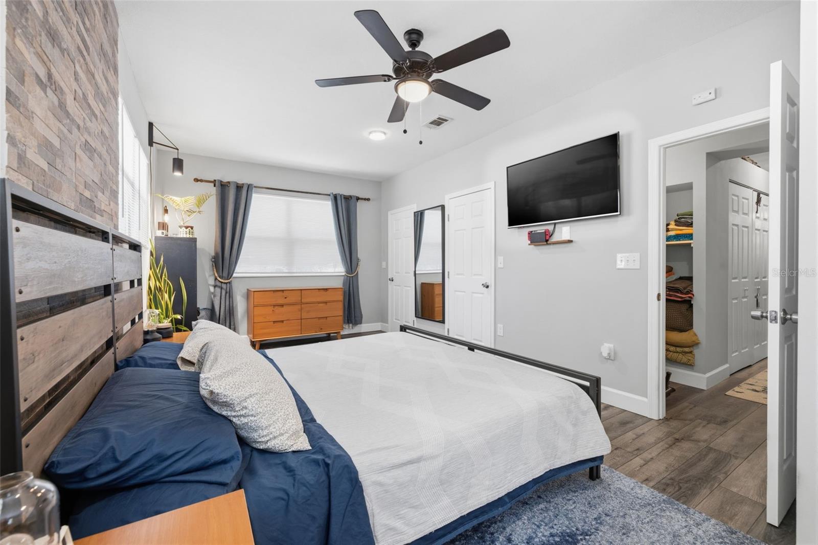 Image 12 of 25 For 1709 Lambright Street