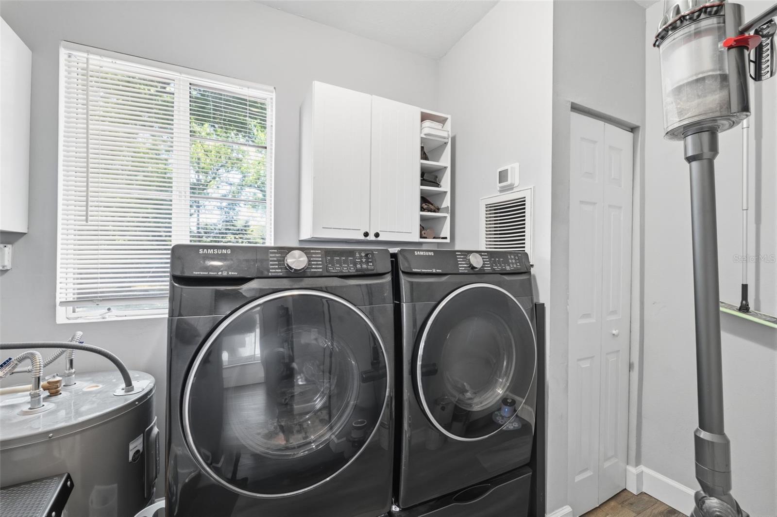 Image 18 of 25 For 1709 Lambright Street