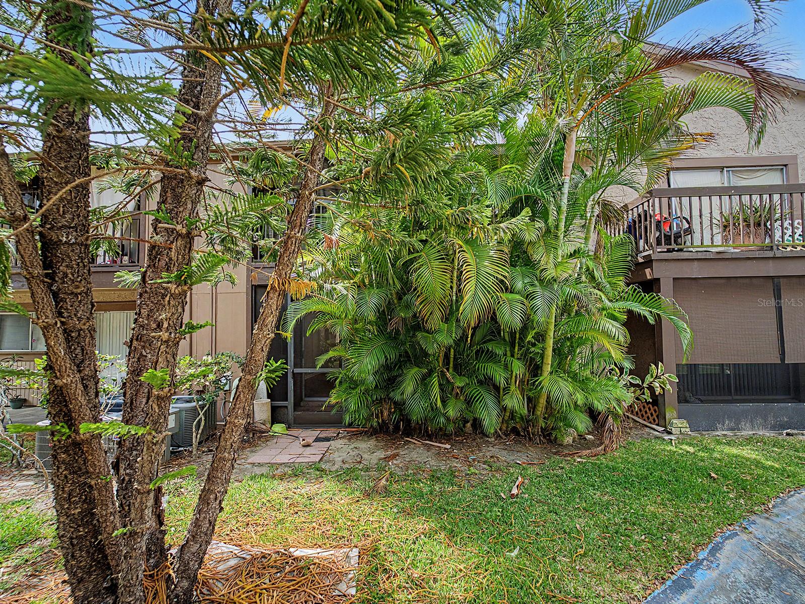 Image 21 of 54 For 6314 Newtown Circle 14-a2