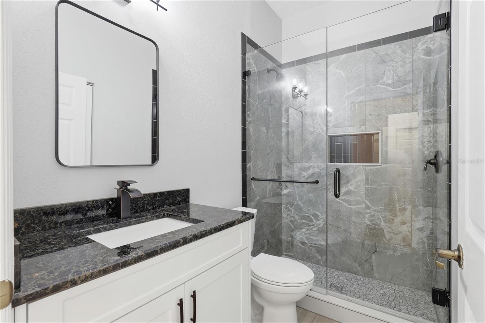 Image 16 of 20 For 1436 Watermill Circle