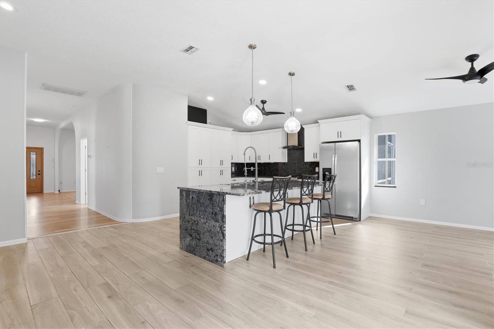 Image 6 of 20 For 1436 Watermill Circle