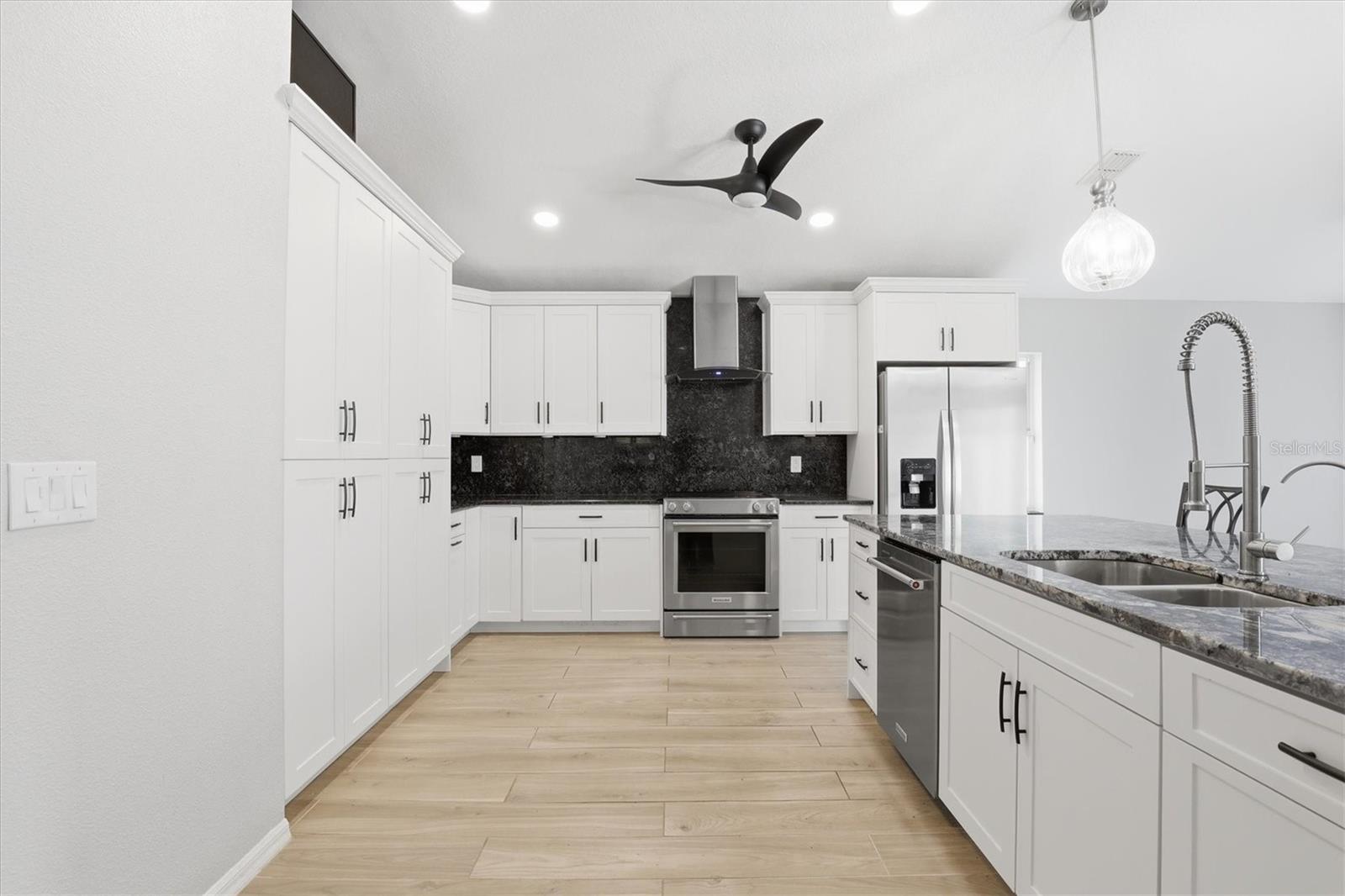 Image 8 of 20 For 1436 Watermill Circle