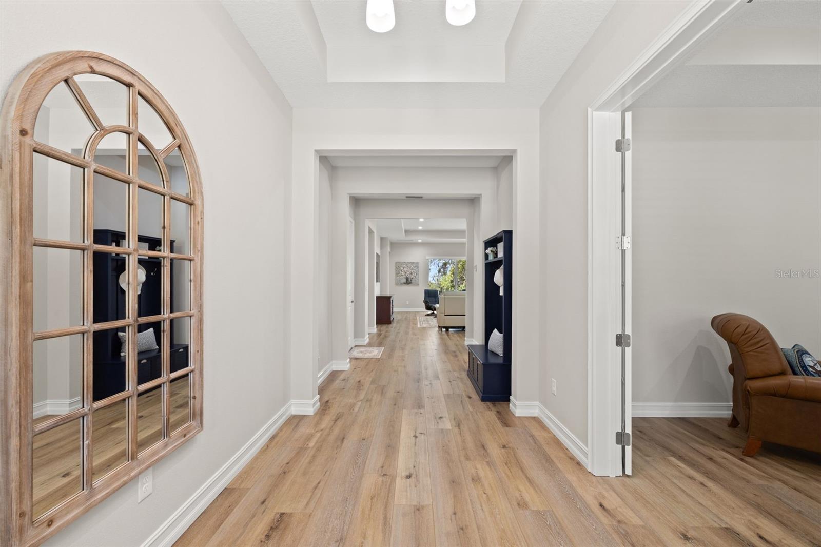 Image 12 of 75 For 4829 Hickory Oak Drive