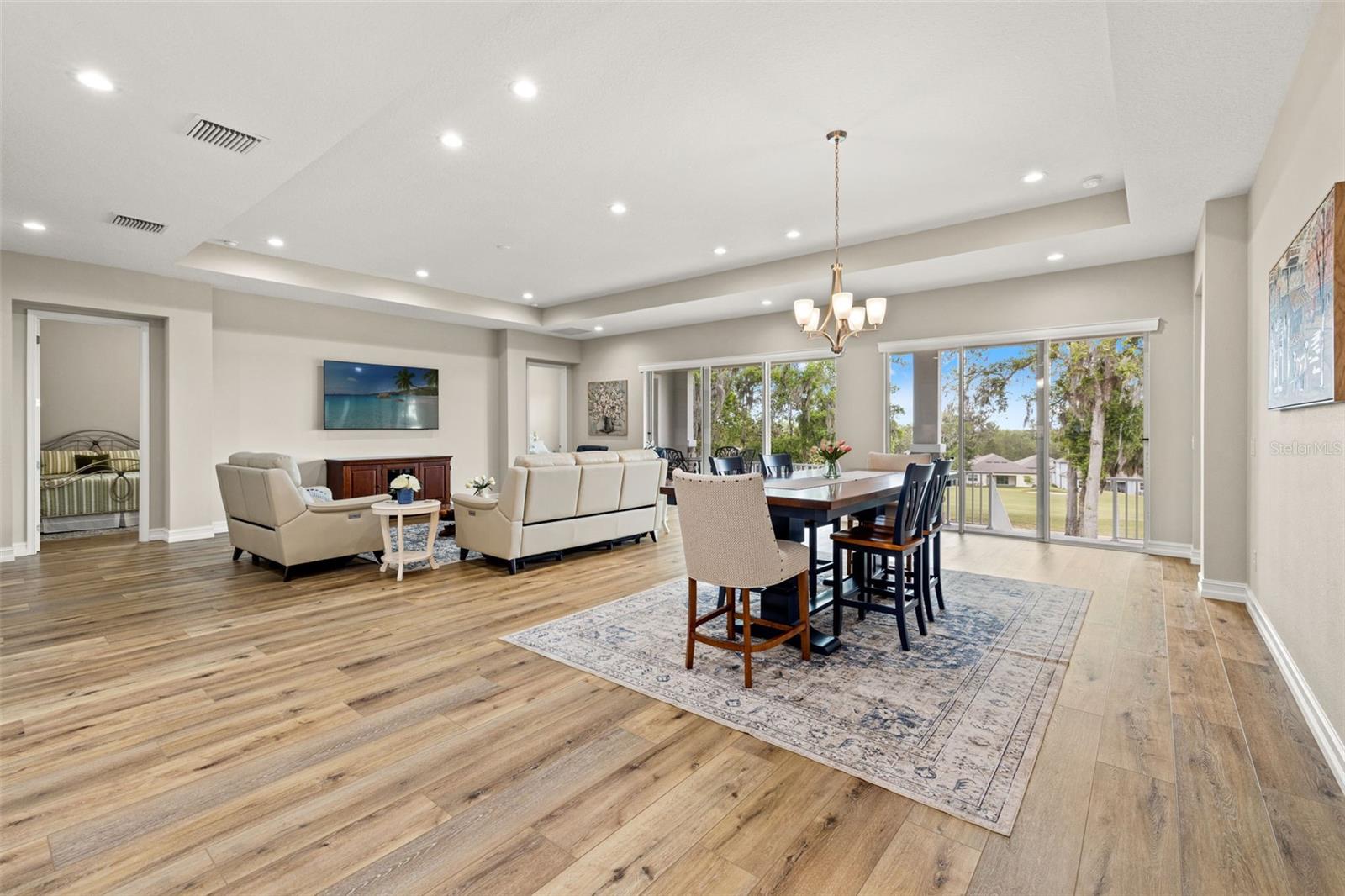 Image 13 of 75 For 4829 Hickory Oak Drive