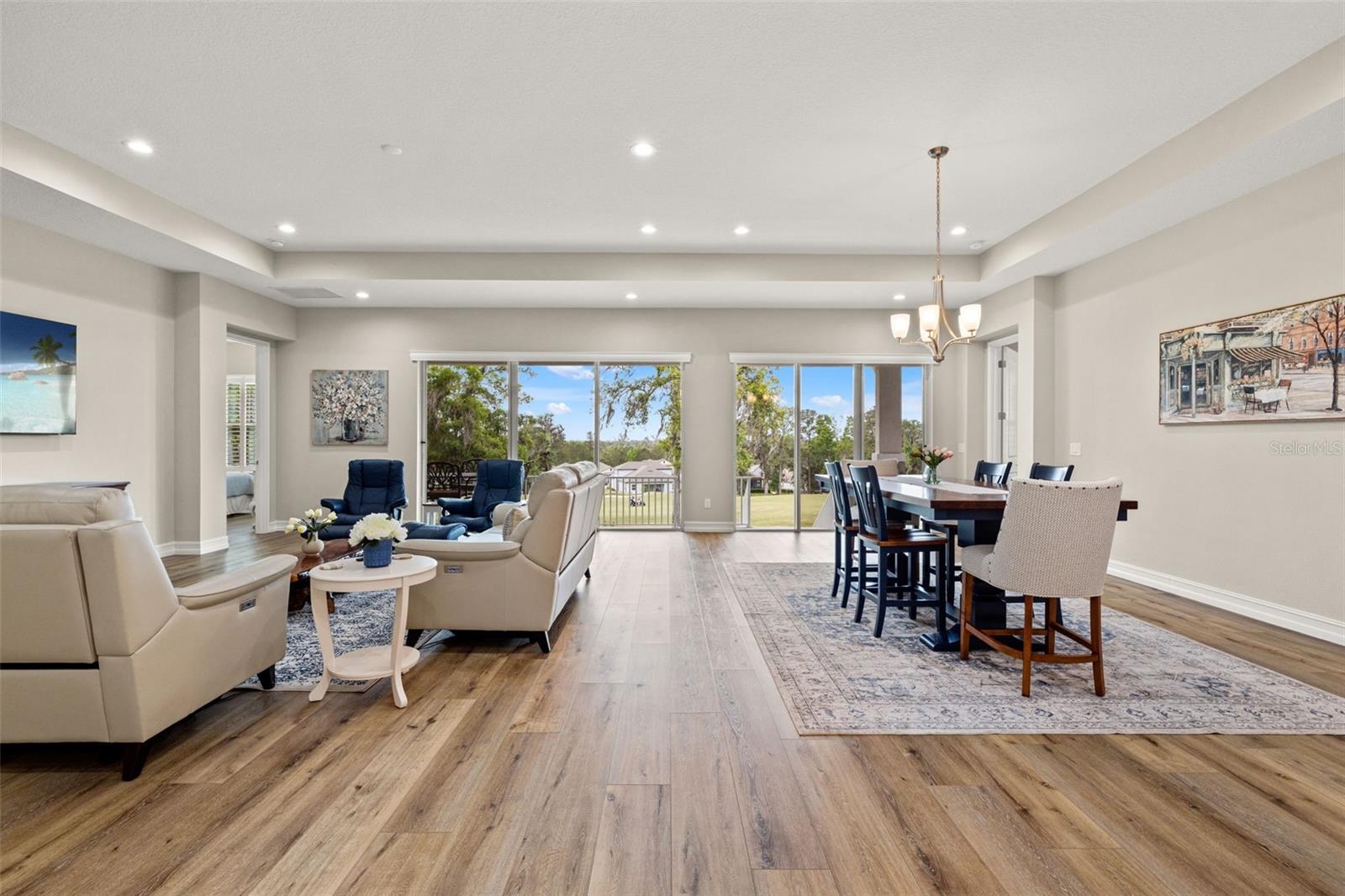 Image 14 of 75 For 4829 Hickory Oak Drive