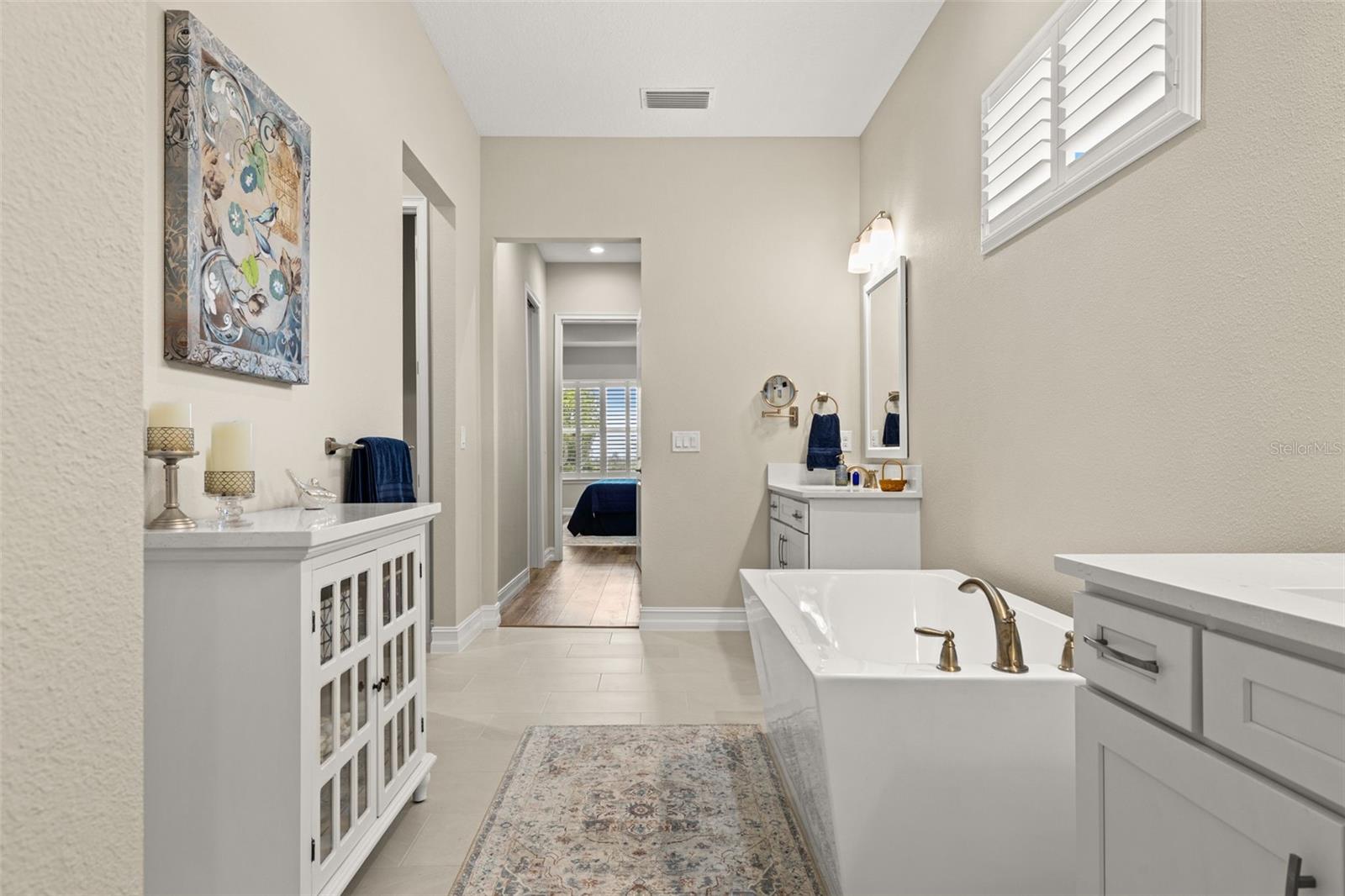 Image 35 of 75 For 4829 Hickory Oak Drive