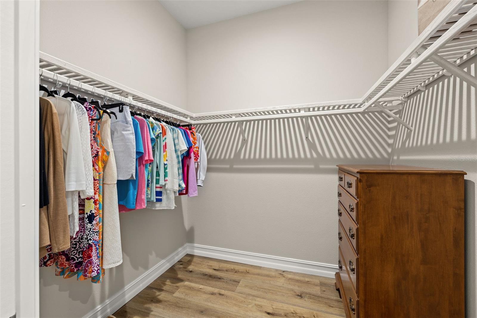 Image 39 of 75 For 4829 Hickory Oak Drive