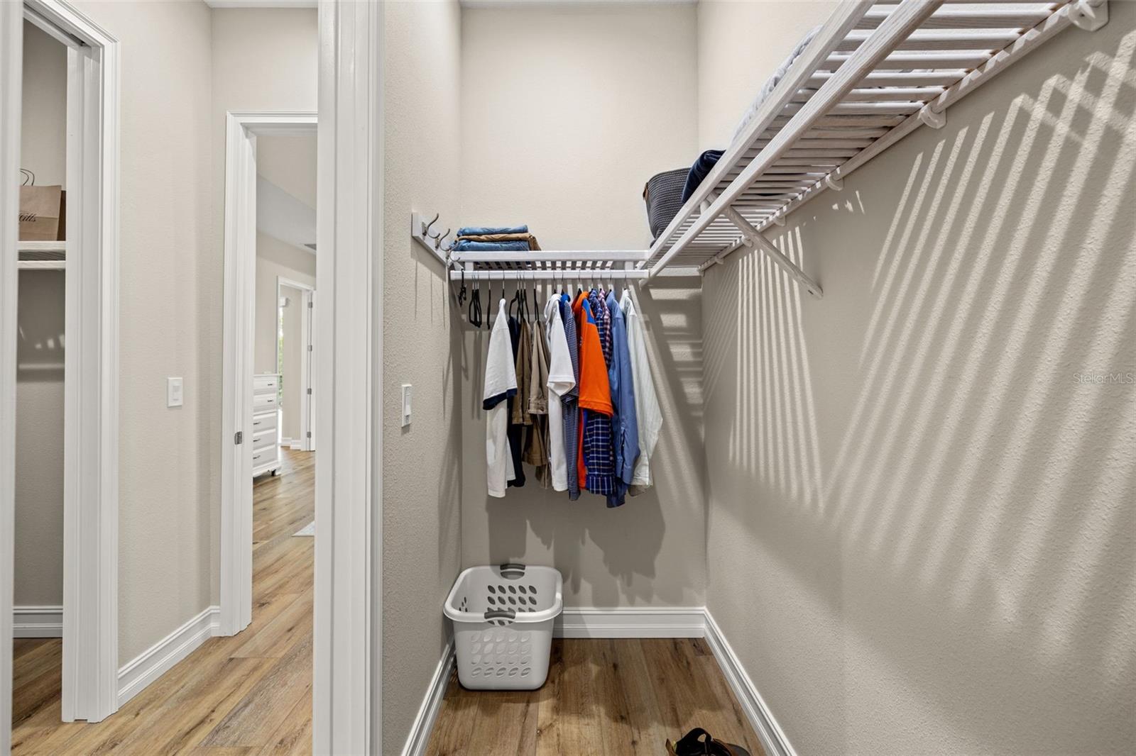 Image 40 of 75 For 4829 Hickory Oak Drive