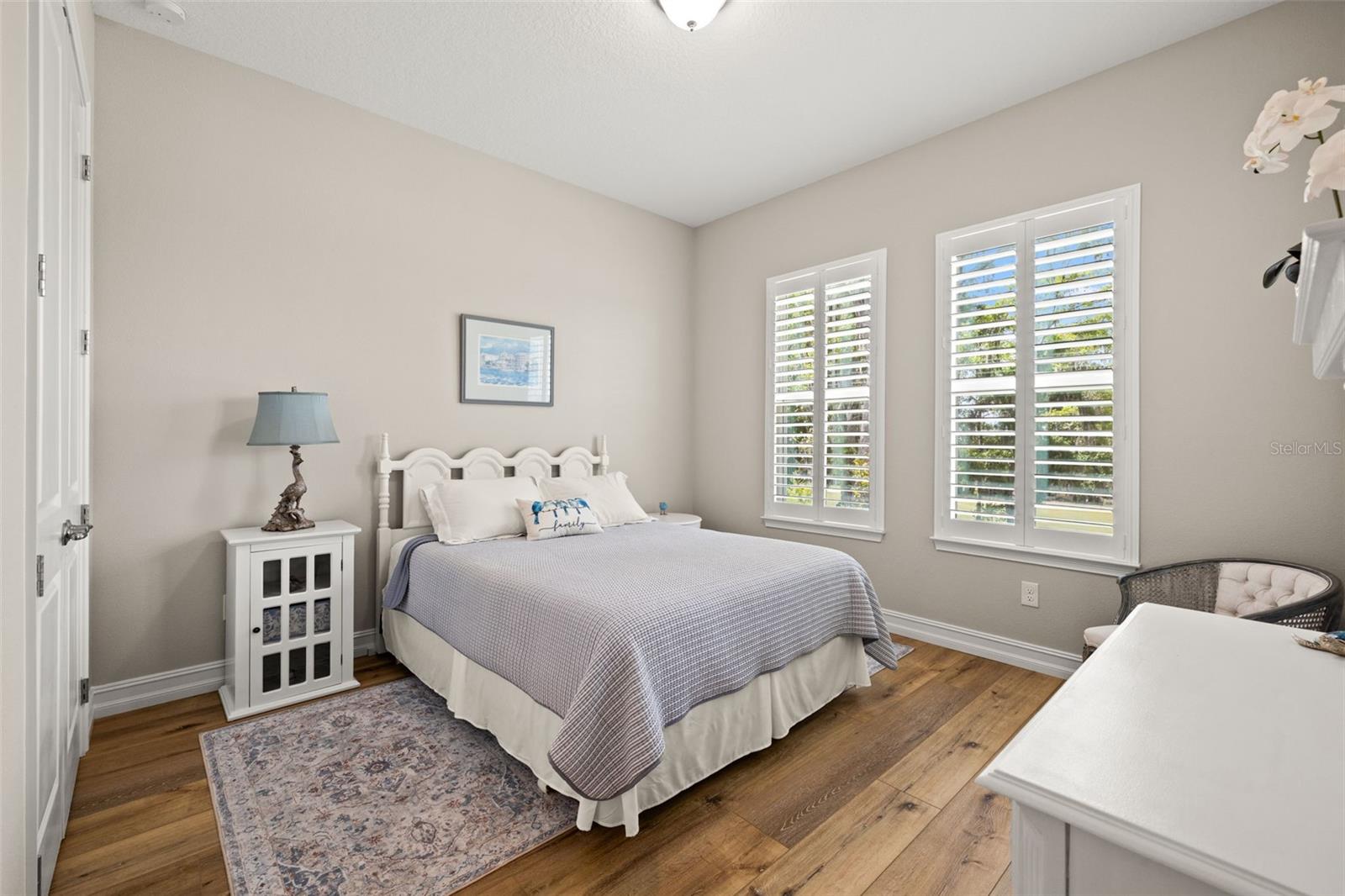 Image 45 of 75 For 4829 Hickory Oak Drive