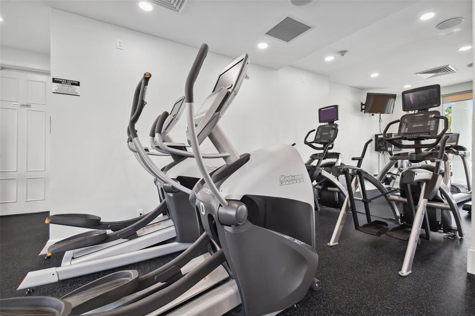 Image 74 of 75 For 4829 Hickory Oak Drive