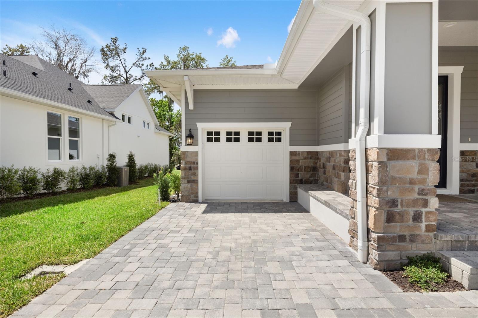 Image 8 of 75 For 4829 Hickory Oak Drive