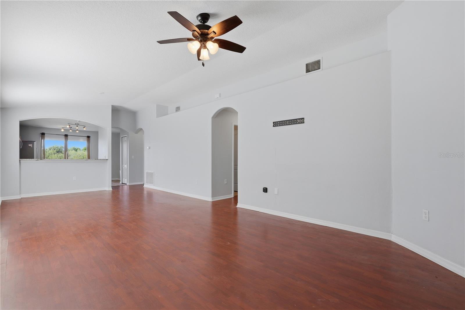 Image 6 of 17 For 15519 Telford Spring Drive