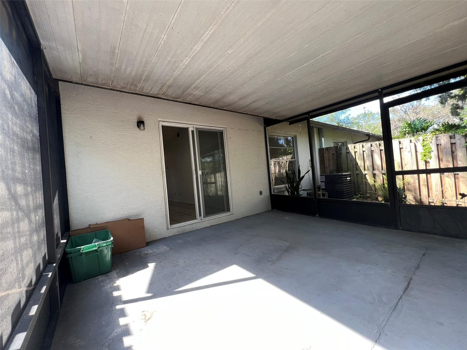 Image 13 of 42 For 5112 Gainsville Drive