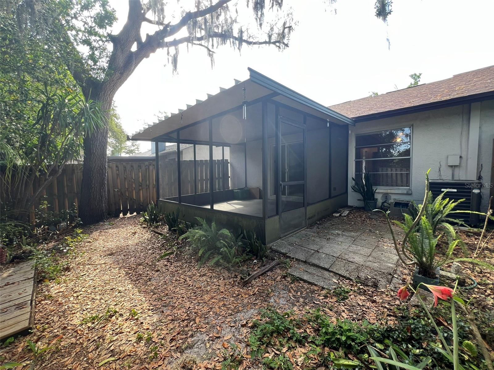 Image 17 of 42 For 5112 Gainsville Drive