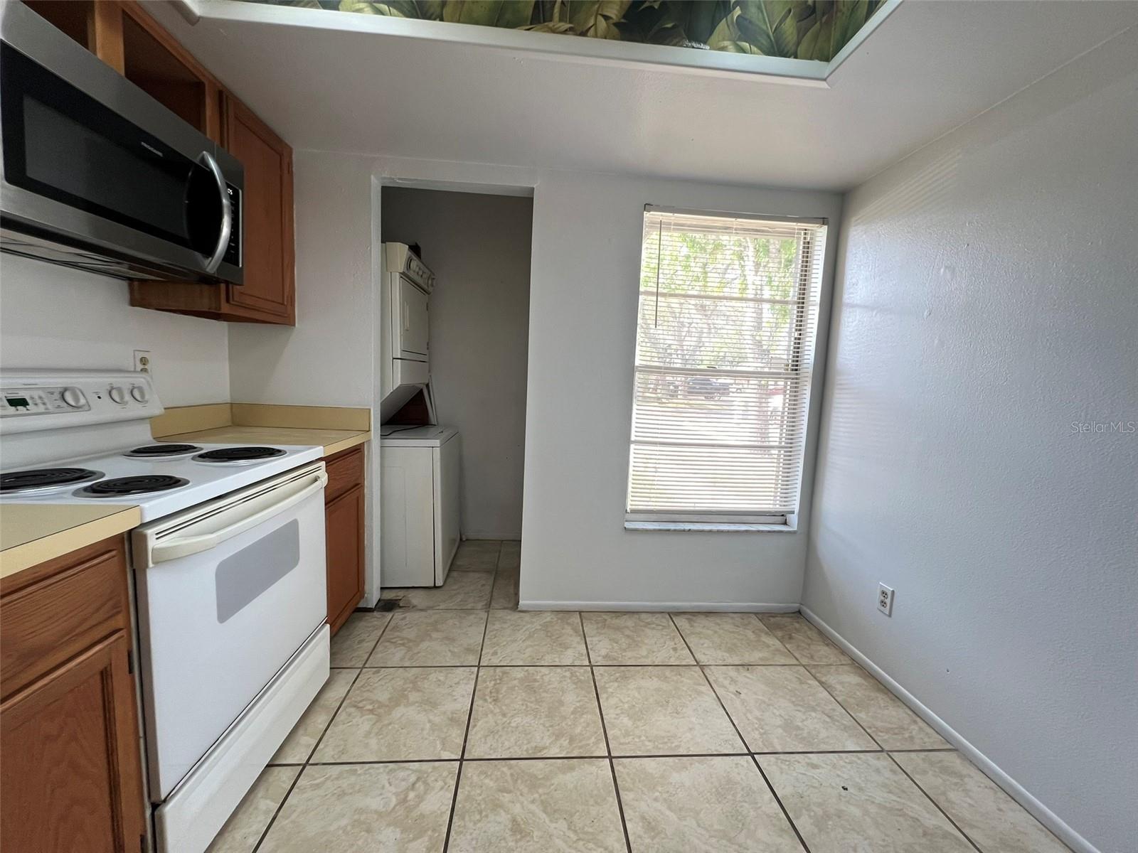 Image 22 of 42 For 5112 Gainsville Drive