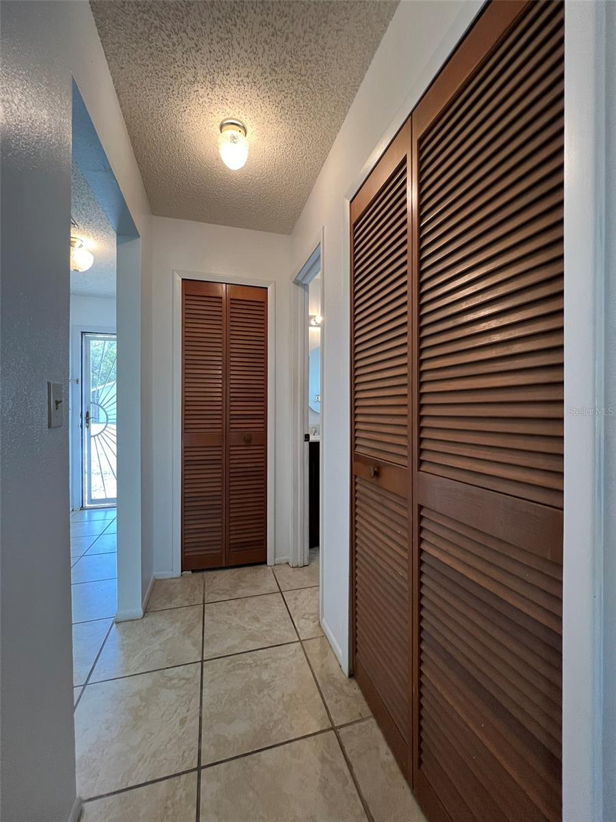 Image 30 of 42 For 5112 Gainsville Drive