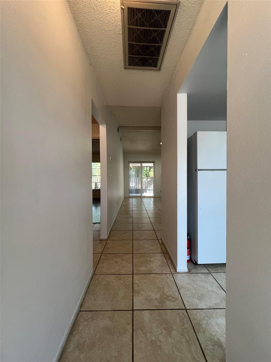 Image 4 of 42 For 5112 Gainsville Drive