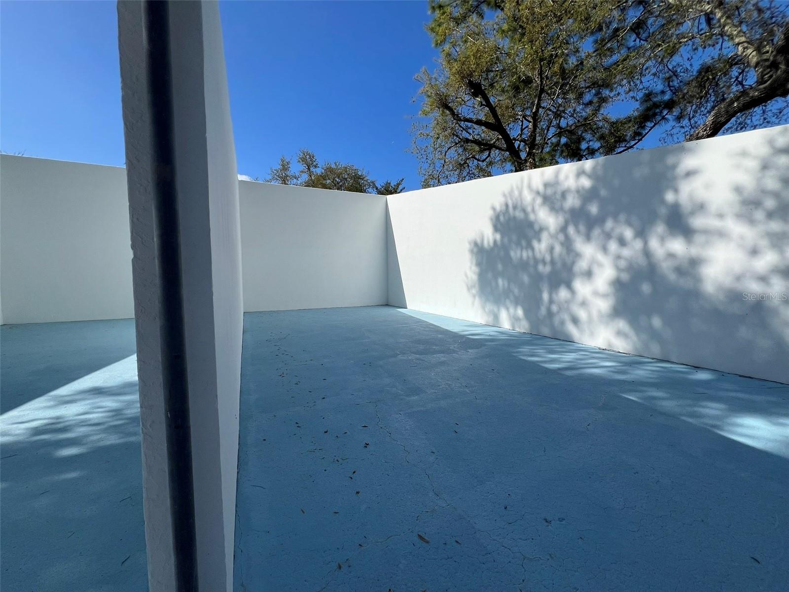 Image 41 of 42 For 5112 Gainsville Drive