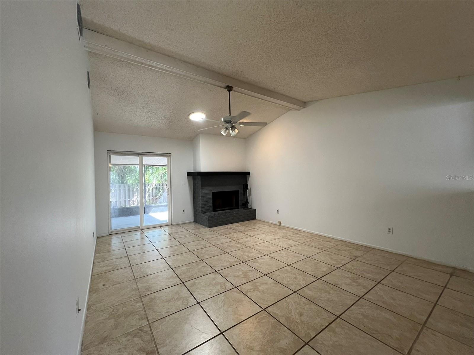 Image 5 of 42 For 5112 Gainsville Drive