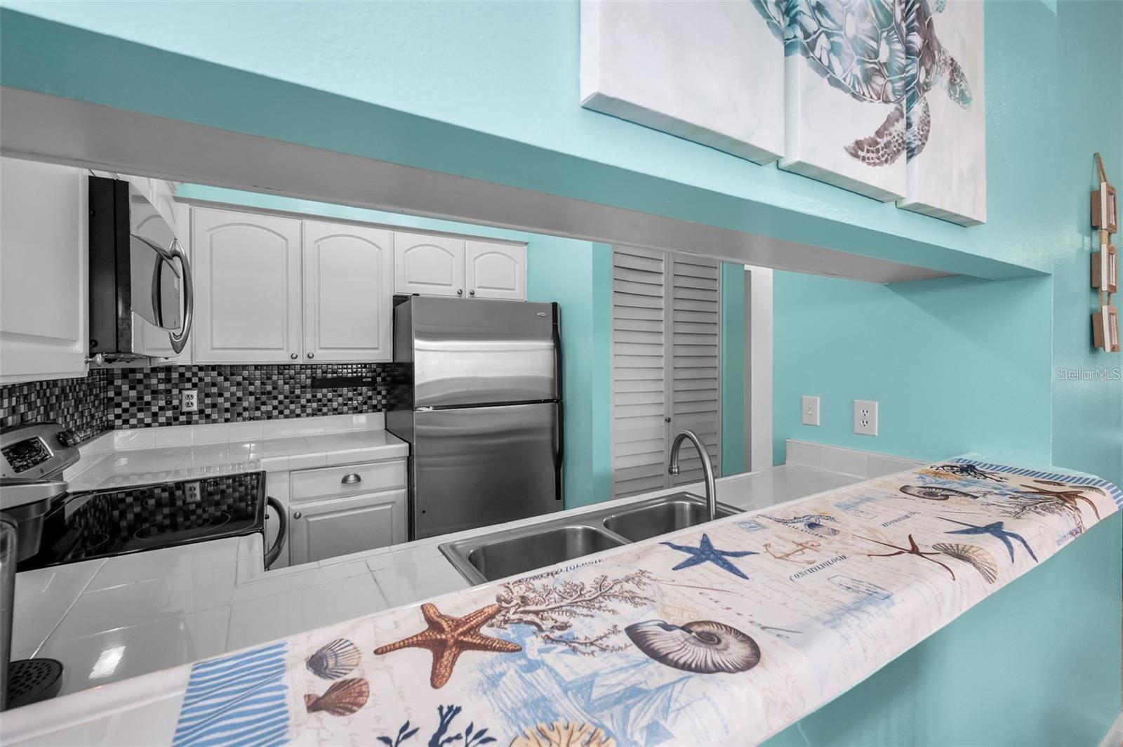 Image 15 of 37 For 300 Florida Avenue 200j