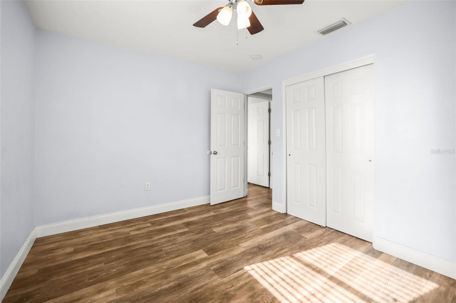 Image 19 of 33 For 3526 Azalea Place