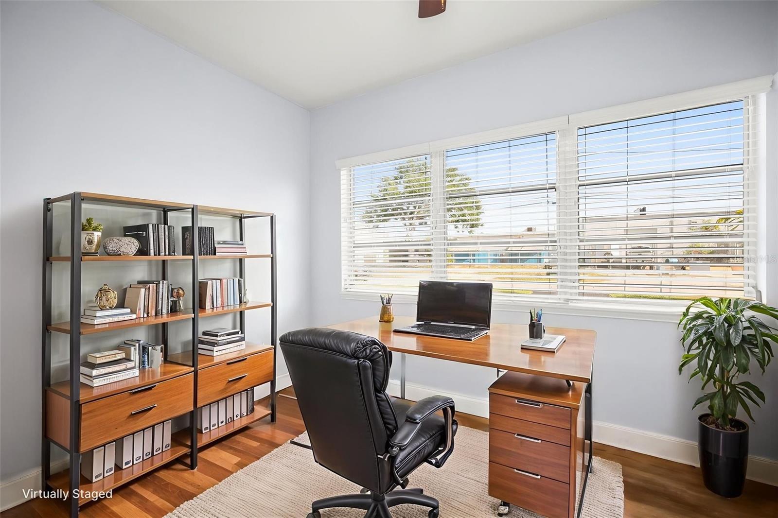 Image 20 of 33 For 3526 Azalea Place