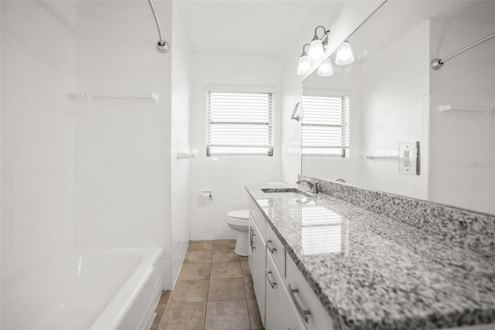 Image 21 of 33 For 3526 Azalea Place