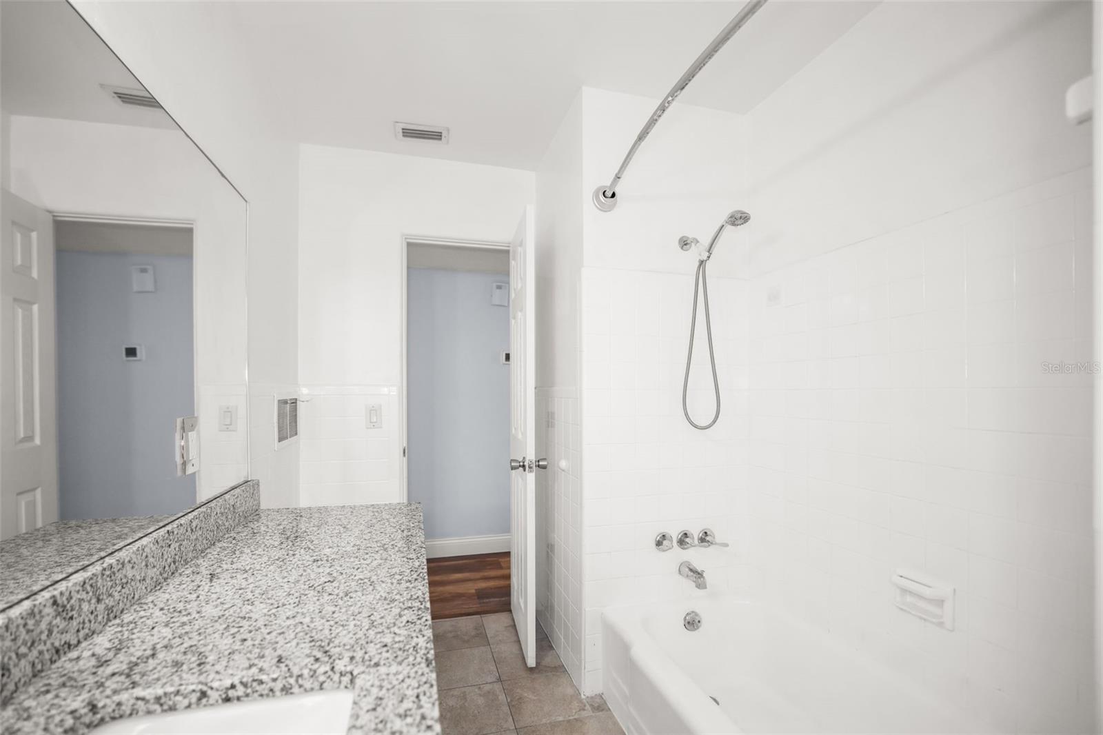 Image 22 of 33 For 3526 Azalea Place