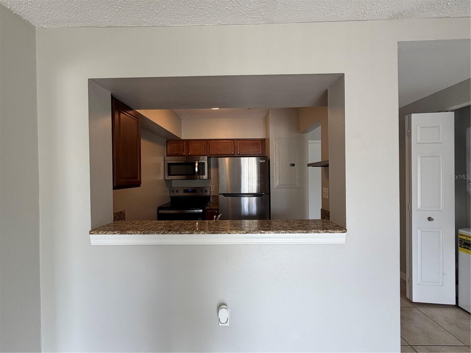 Image 17 of 24 For 406 Cedar Avenue 104