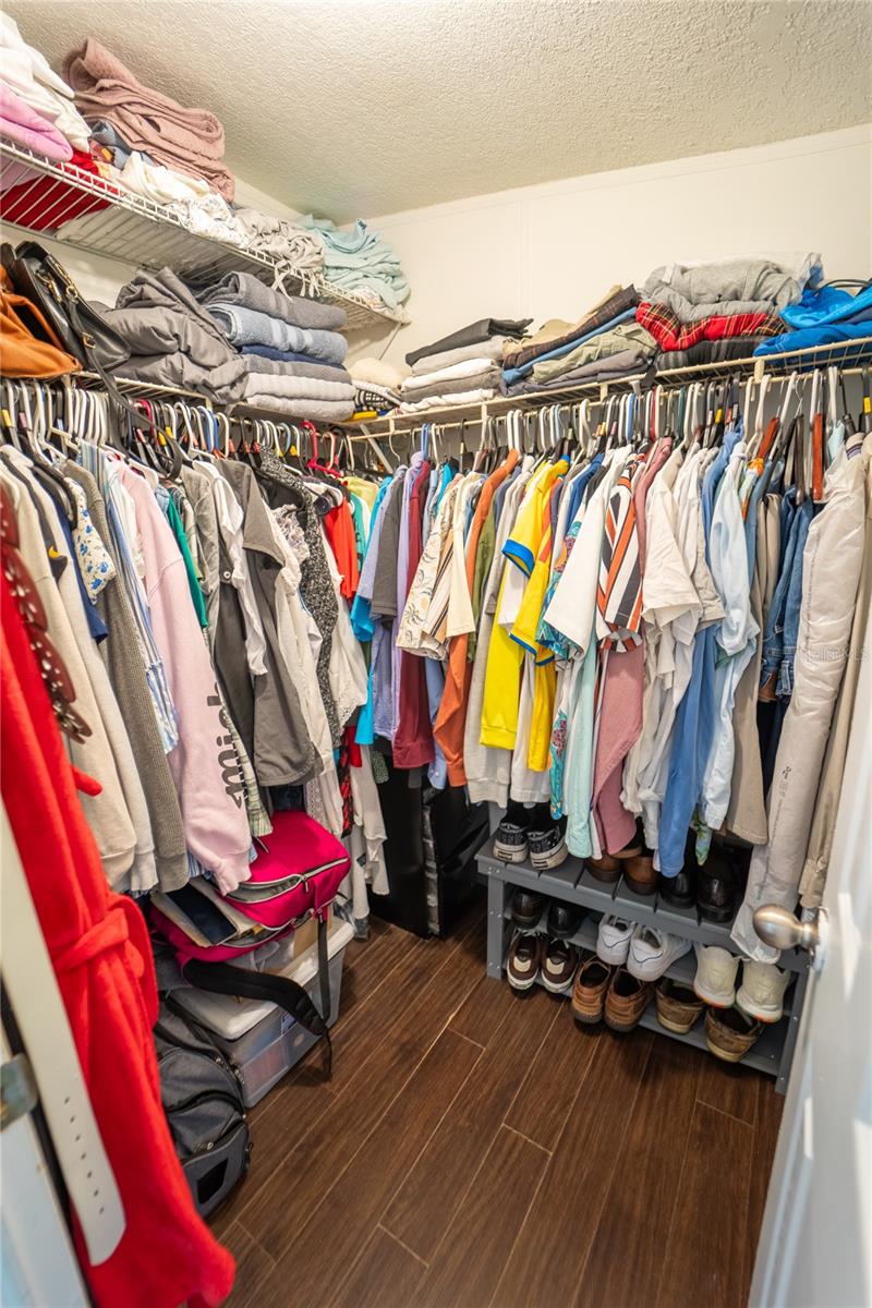 Listing photo id 24 for 12711 Lovers Lane