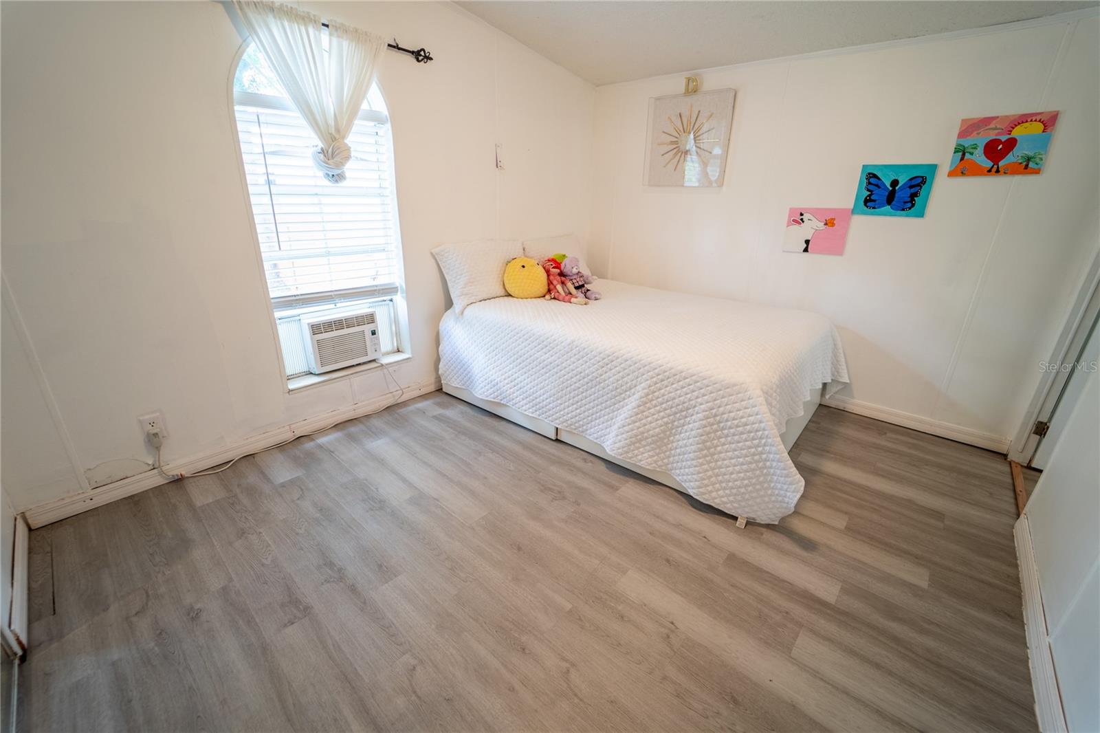 Listing photo id 26 for 12711 Lovers Lane