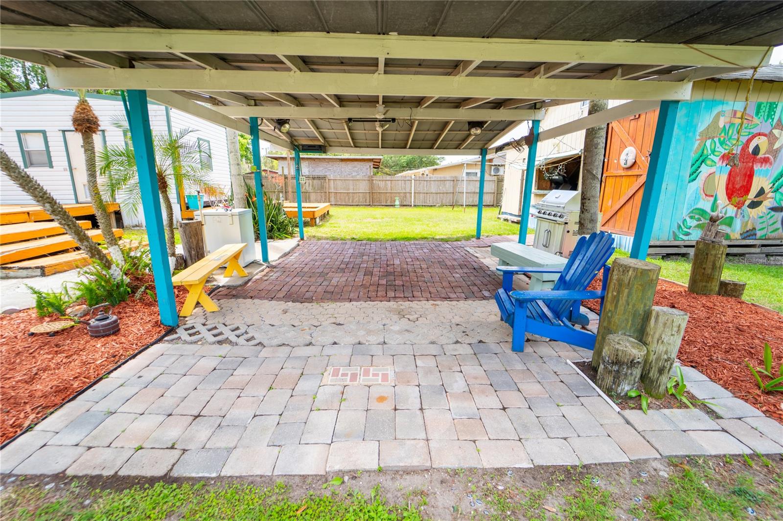 Listing photo id 35 for 12711 Lovers Lane