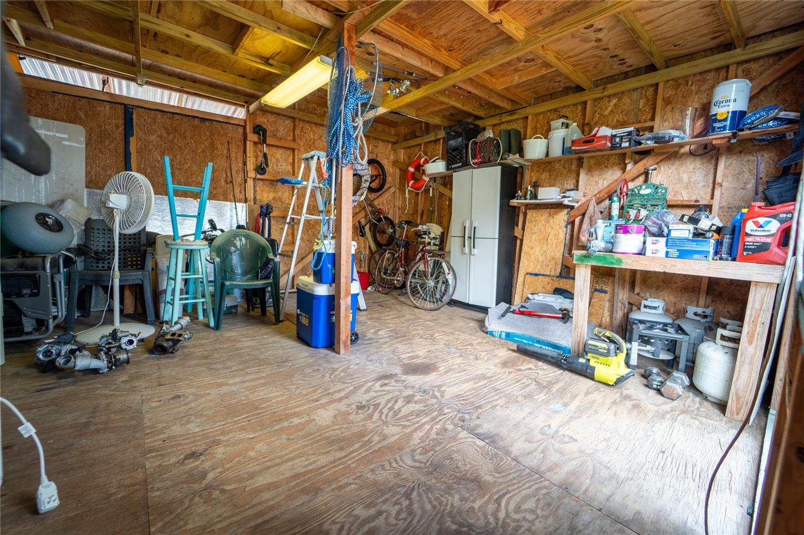 Listing photo id 40 for 12711 Lovers Lane