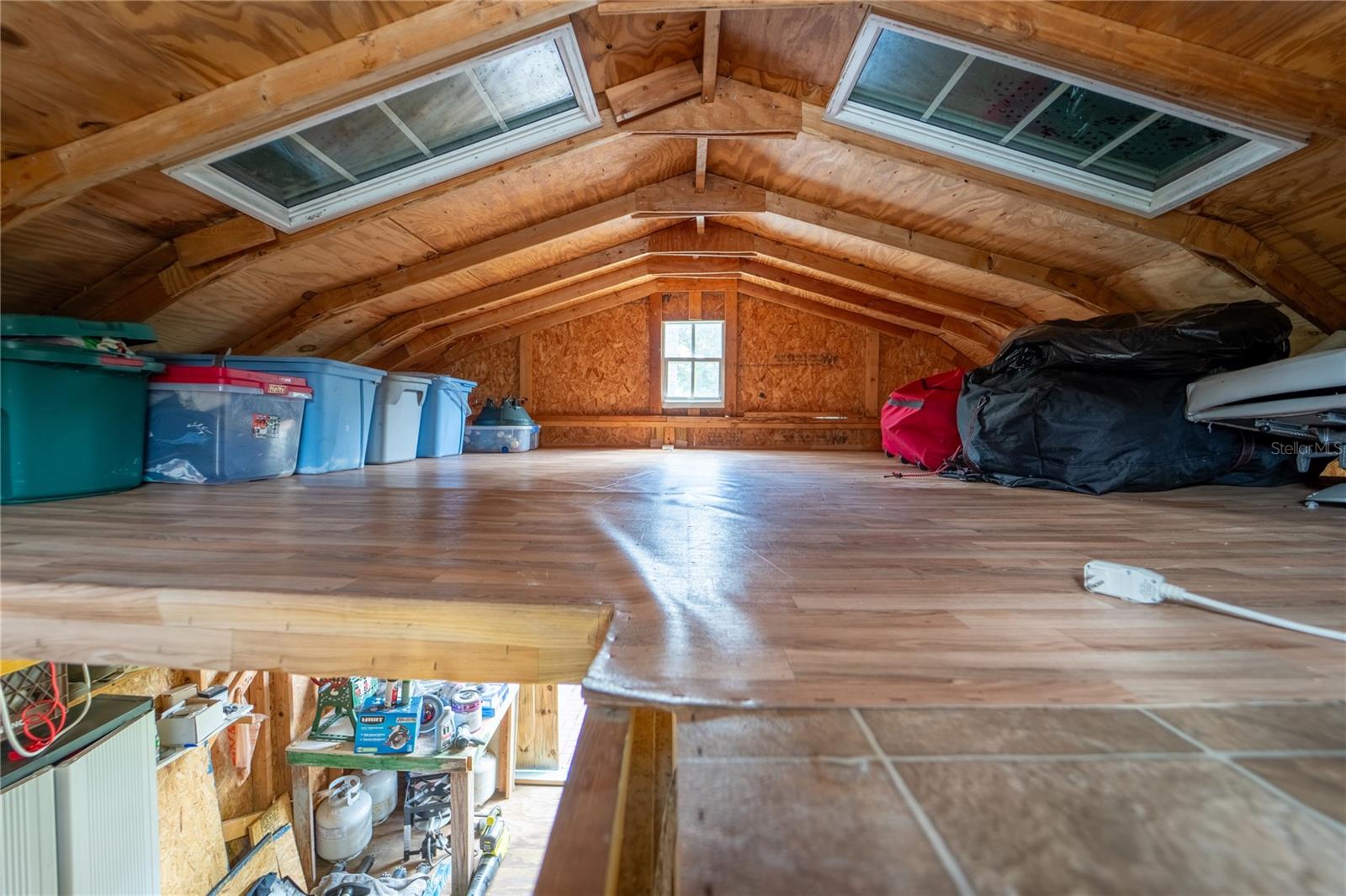 Listing photo id 42 for 12711 Lovers Lane