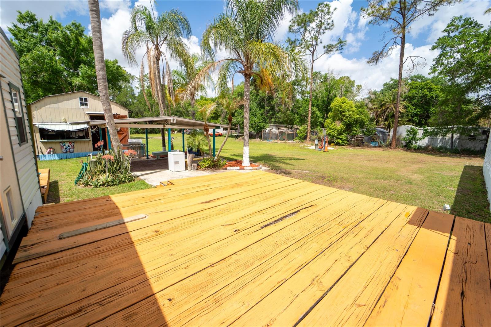 Listing photo id 47 for 12711 Lovers Lane