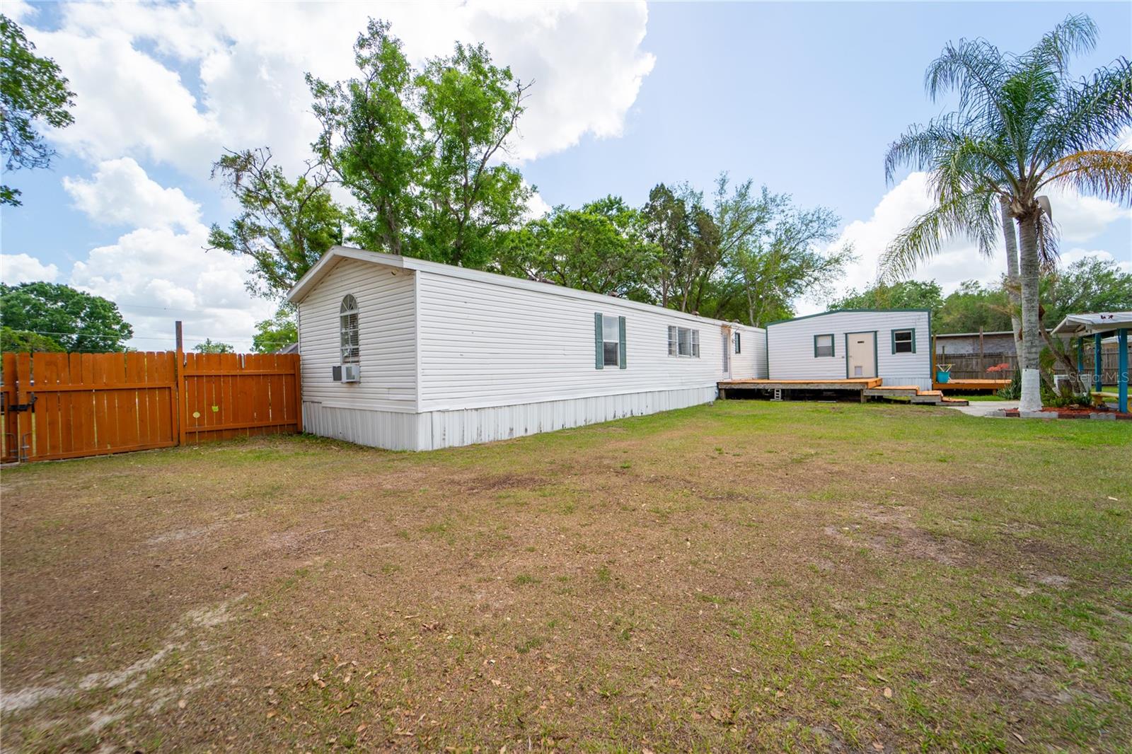 Listing photo id 48 for 12711 Lovers Lane