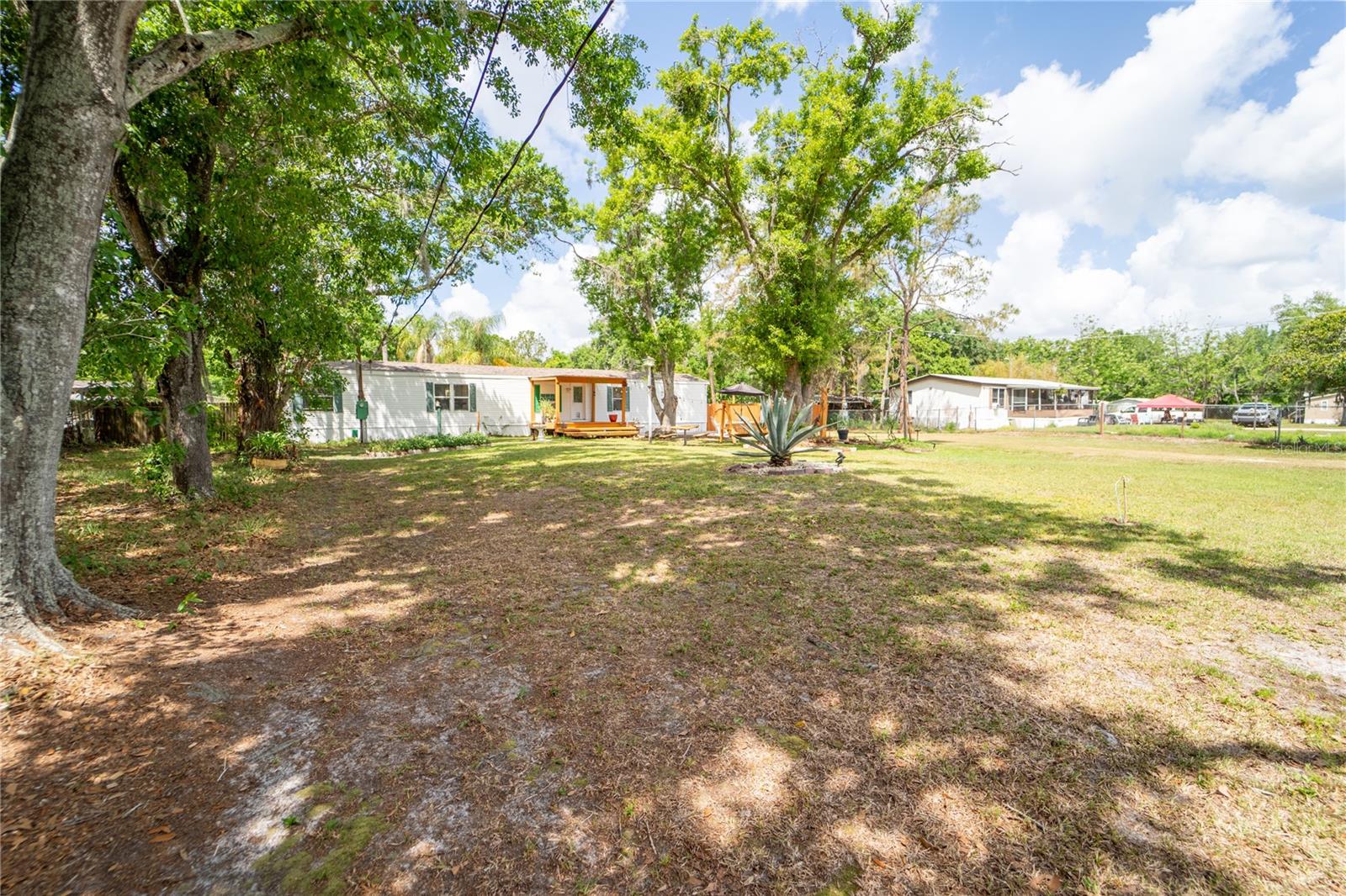 Listing photo id 50 for 12711 Lovers Lane