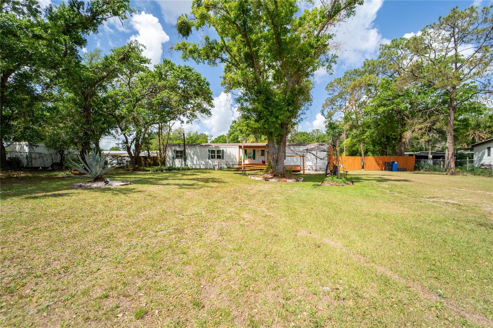 Listing photo id 51 for 12711 Lovers Lane