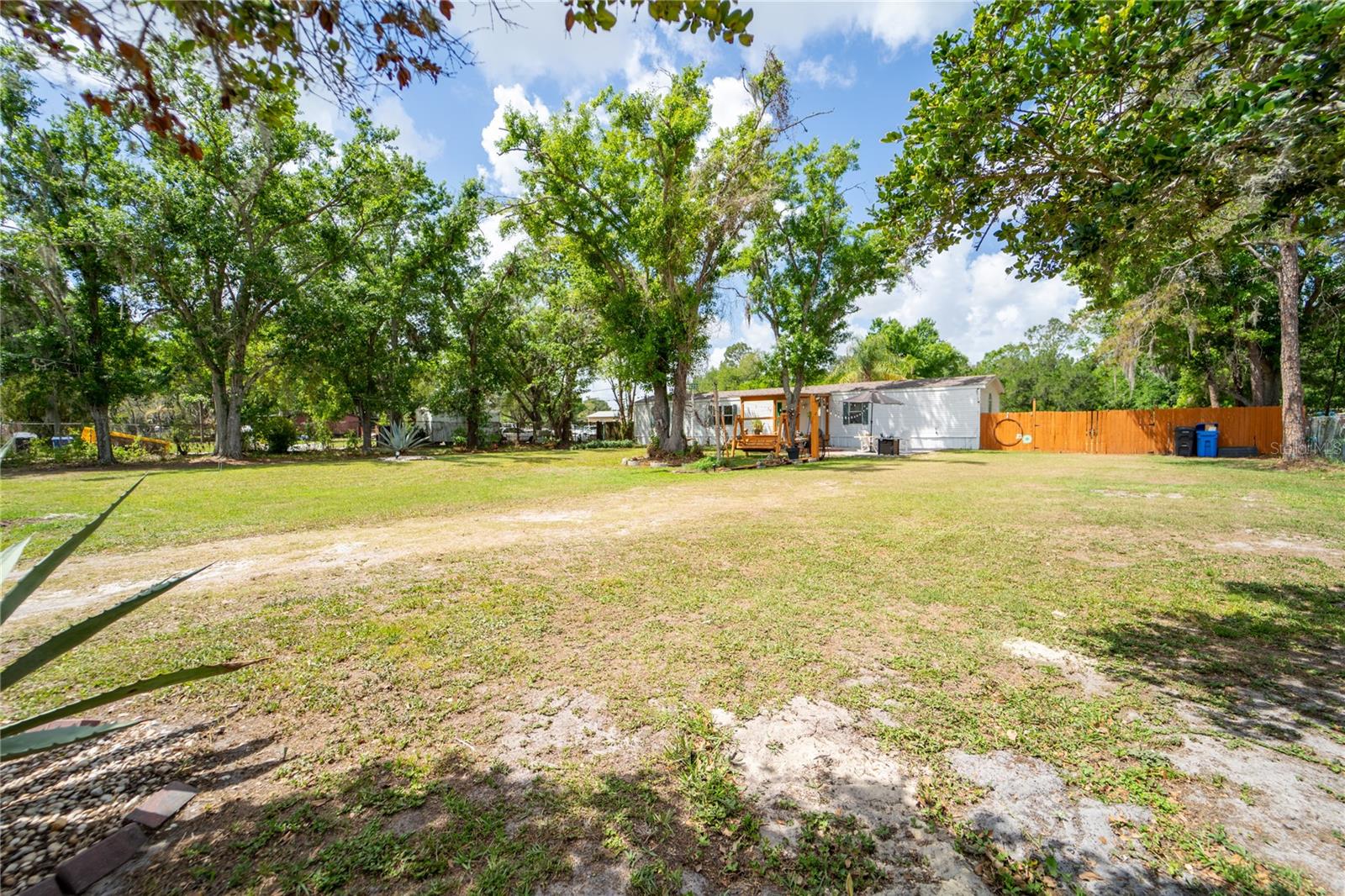 Listing photo id 52 for 12711 Lovers Lane