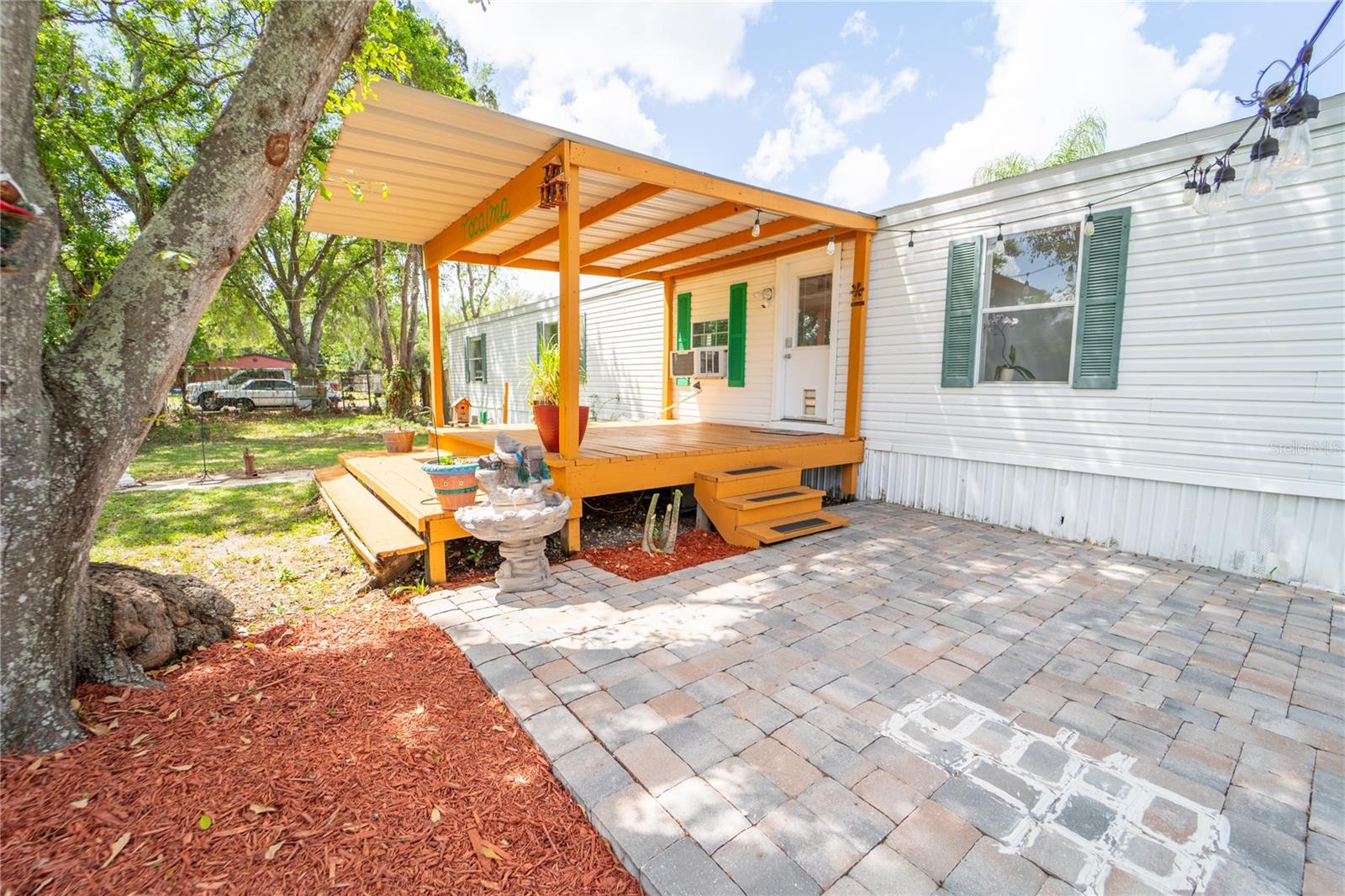 Listing photo id 5 for 12711 Lovers Lane