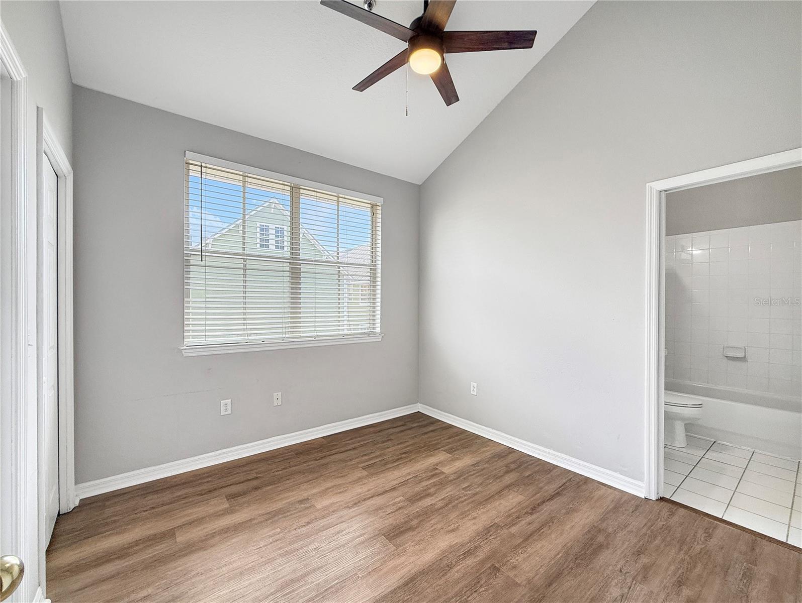 Image 14 of 23 For 1510 17th Street 4c