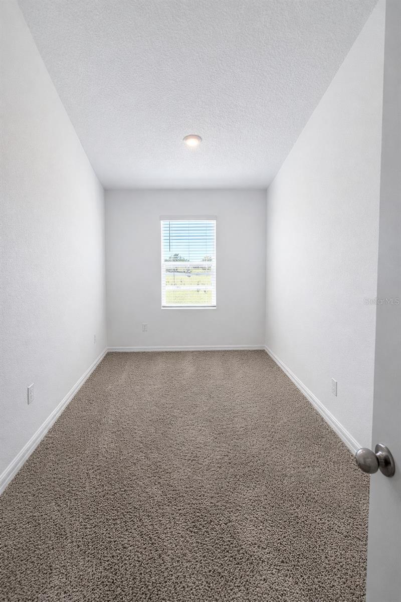 Image 8 of 12 For 17260 English Chestnut Way