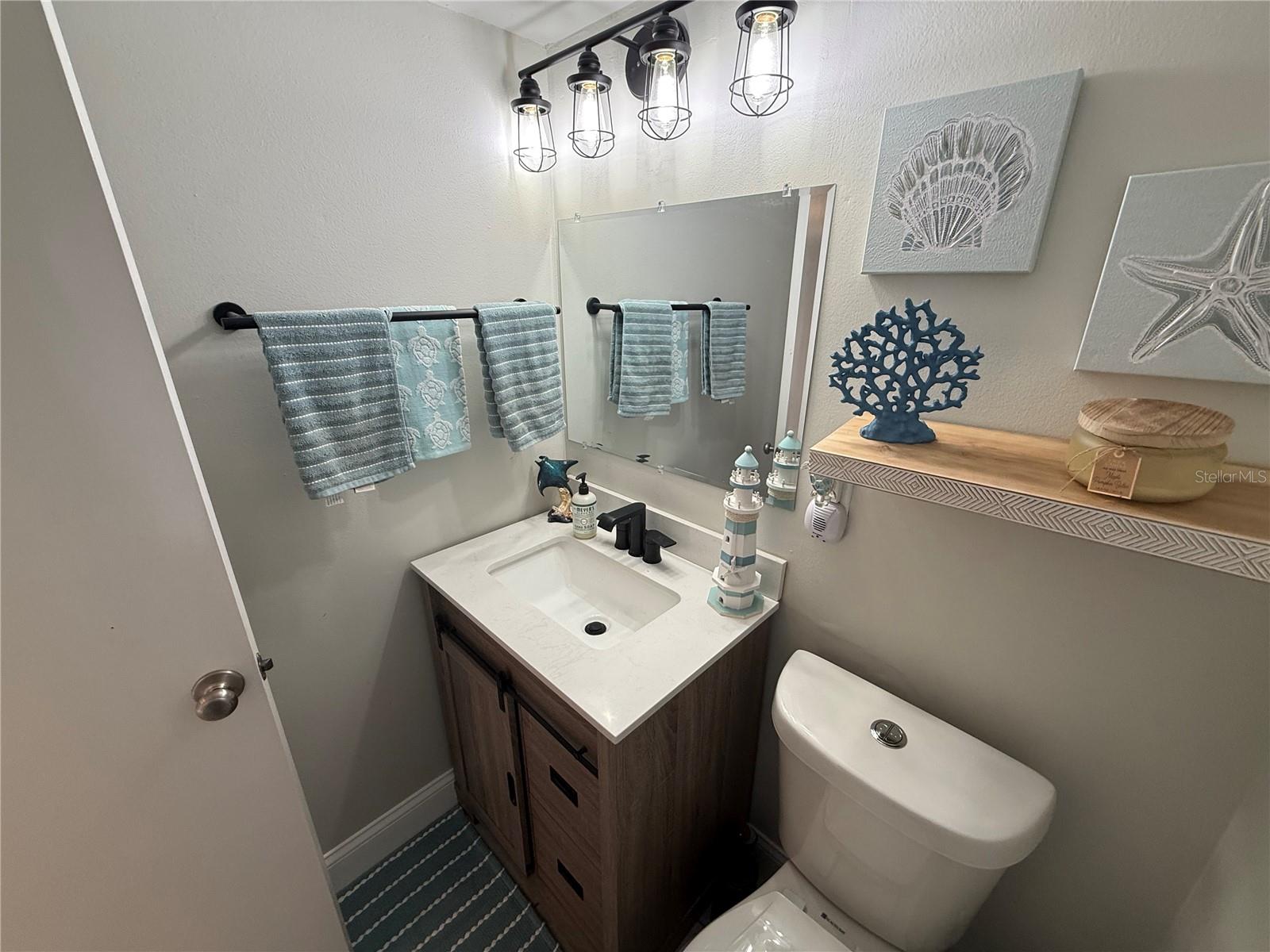 Listing photo id 11 for 11485 Oakhurst Road 1100-1