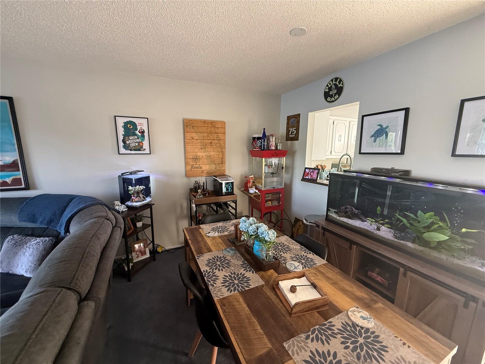 Listing photo id 14 for 11485 Oakhurst Road 1100-1