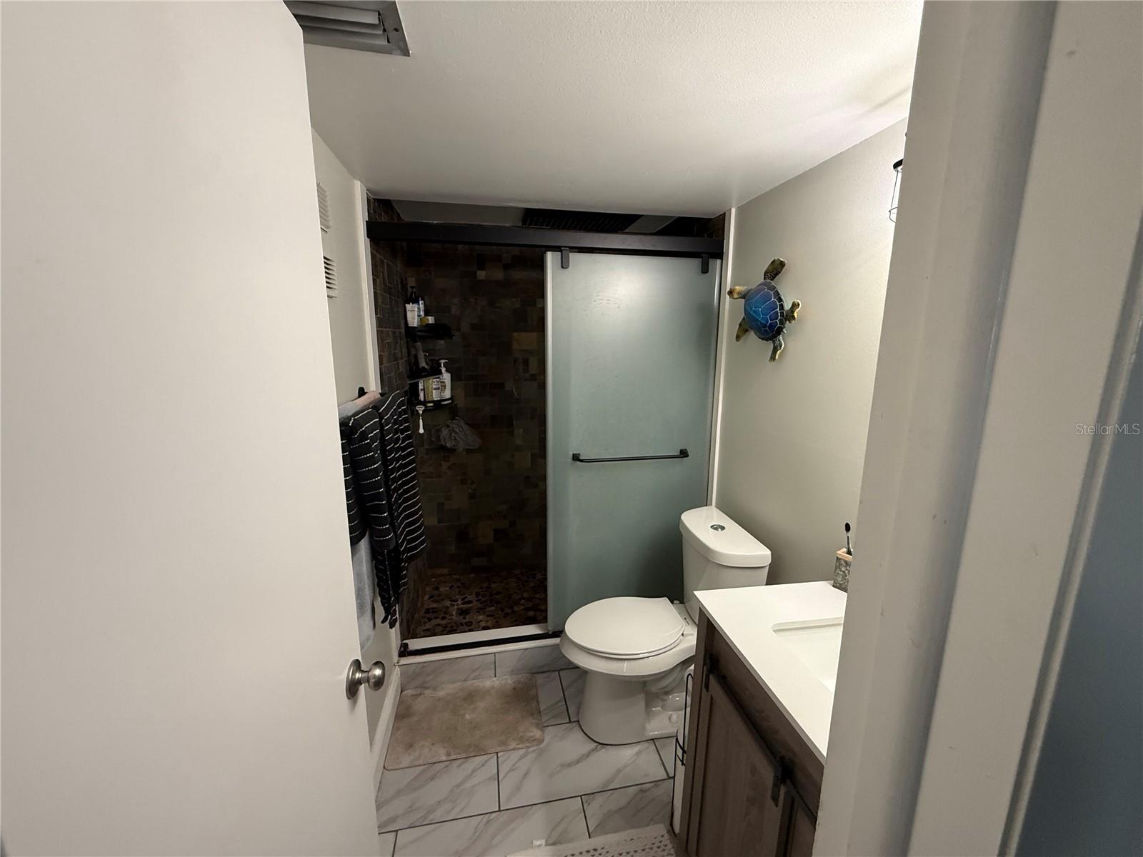 Listing photo id 22 for 11485 Oakhurst Road 1100-1