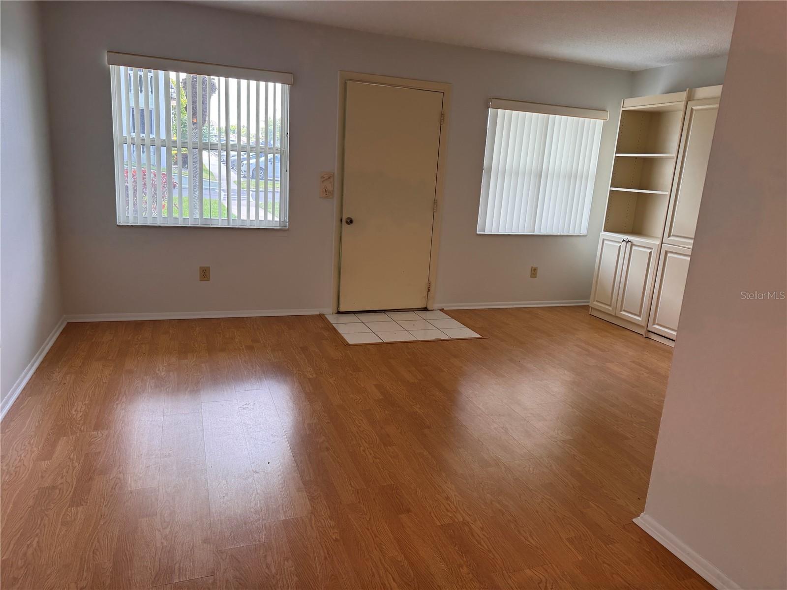 Listing photo id 8 for 1250 Pinellas Avenue 804