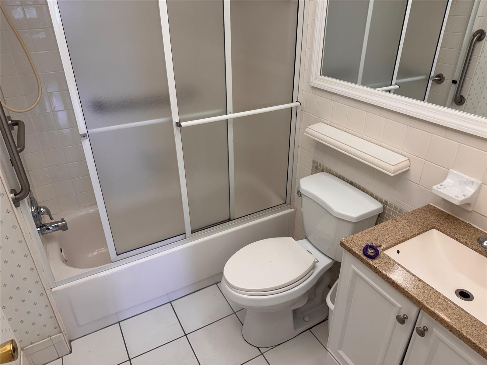 Listing photo id 14 for 1250 Pinellas Avenue 804