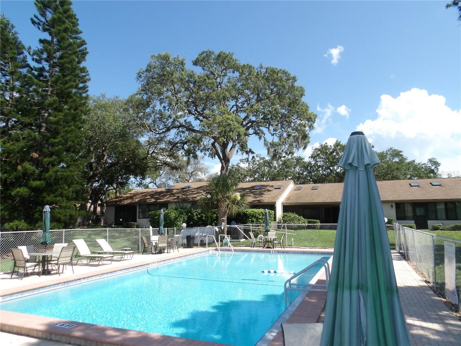 Listing photo id 19 for 1250 Pinellas Avenue 804