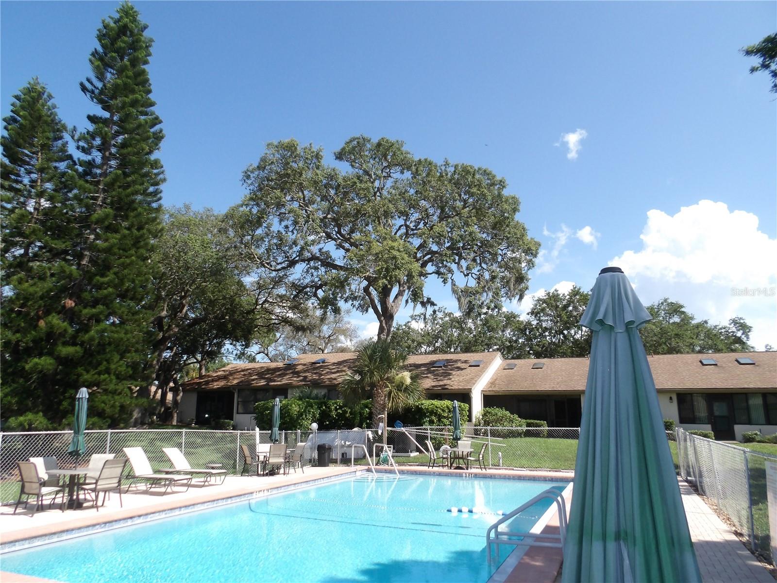 Listing photo id 20 for 1250 Pinellas Avenue 804