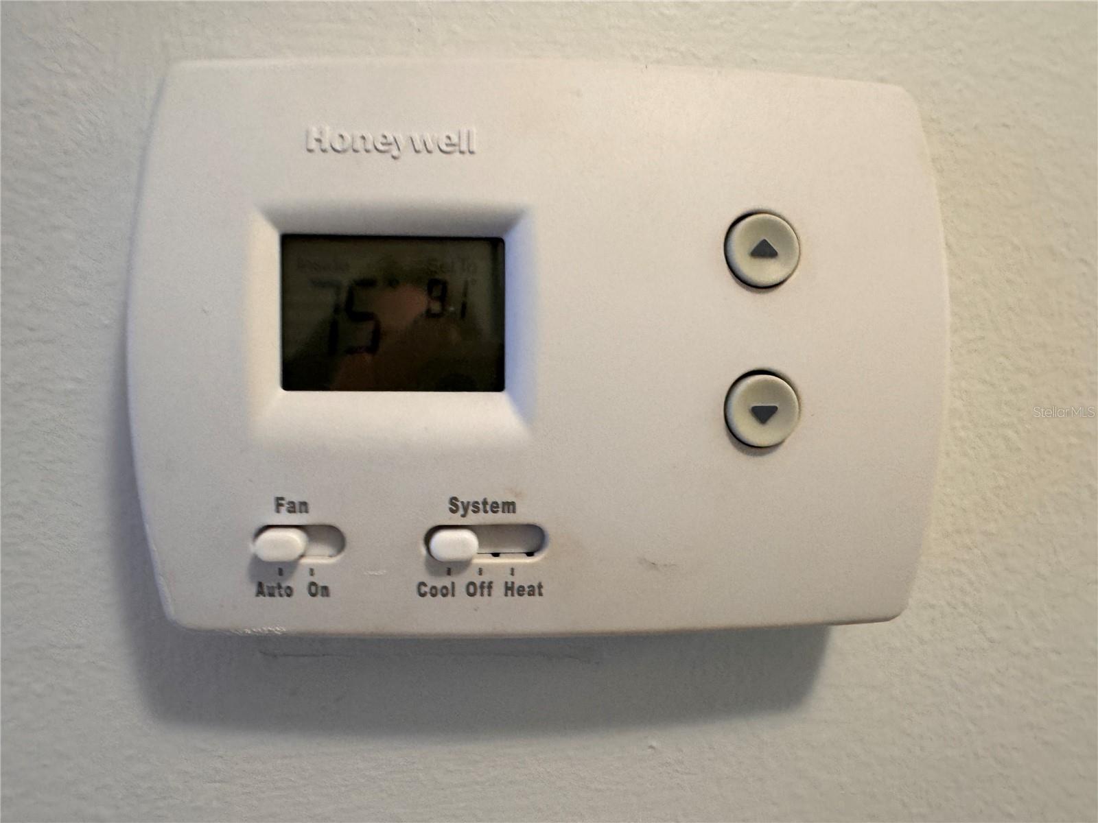 Listing photo id 31 for 1250 Pinellas Avenue 804